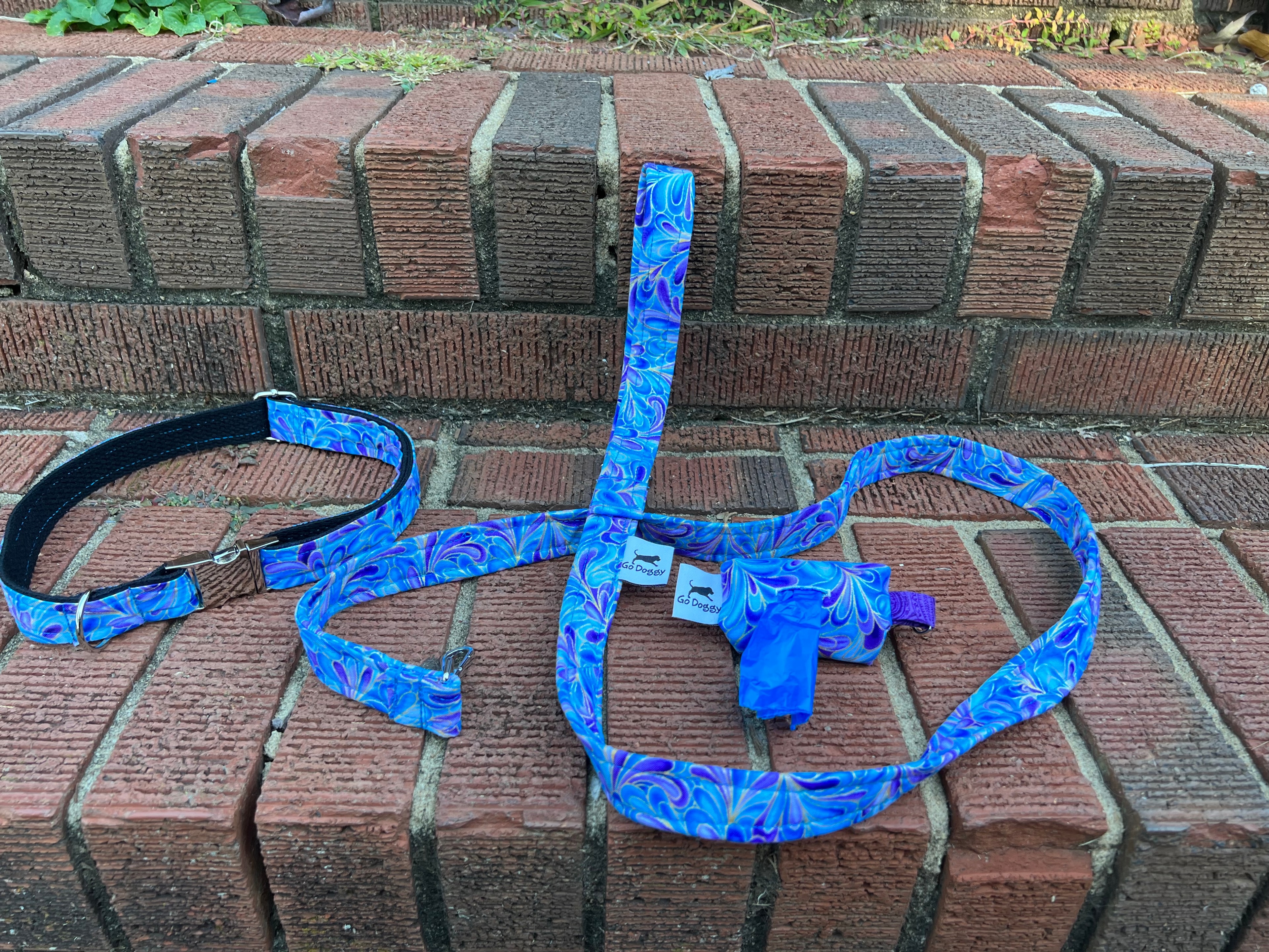 Purple paisley walk set